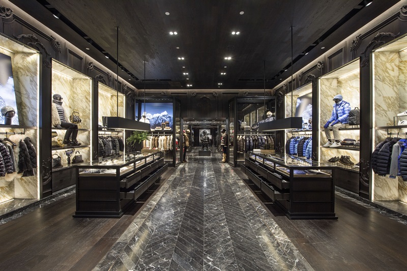 MONCLER台北101旗艦店照