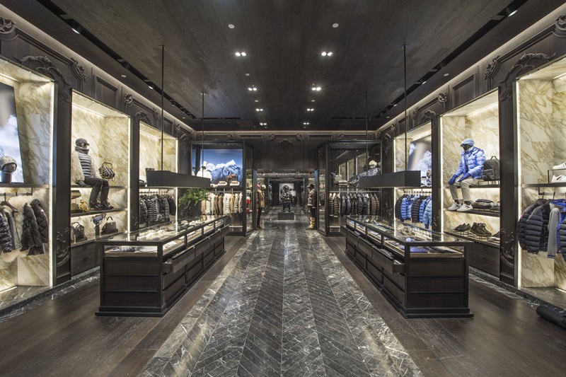 MONCLER台北101旗艦店照