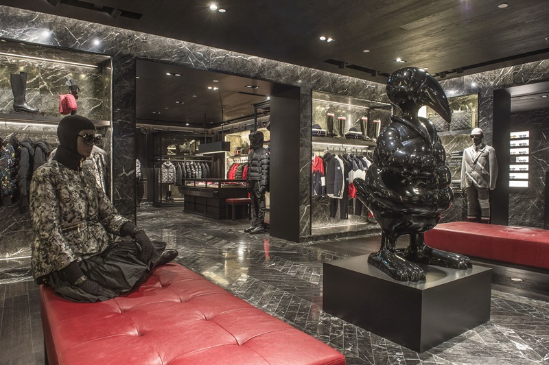 MONCLER台北101旗艦店照