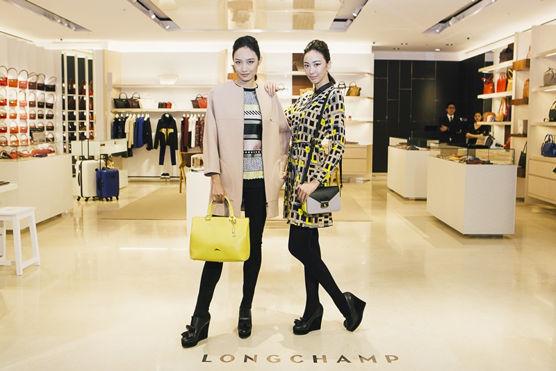 名模邱馨慧與張敏紅展演Longchamp 2015秋冬時裝