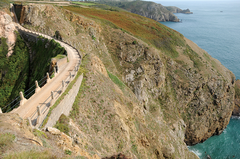 Top.9 薩克島Sark Cannel Islands
入選原因:遠離塵囂的原始美景。