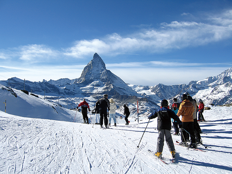 Top.13 瑞士 策馬特Zermatt, Switzerland
入選原因:皚皚白雪的世外桃源。