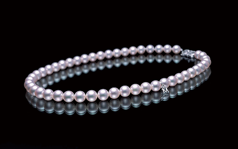 MIKIMOTO the best of the best 真珠串鍊。