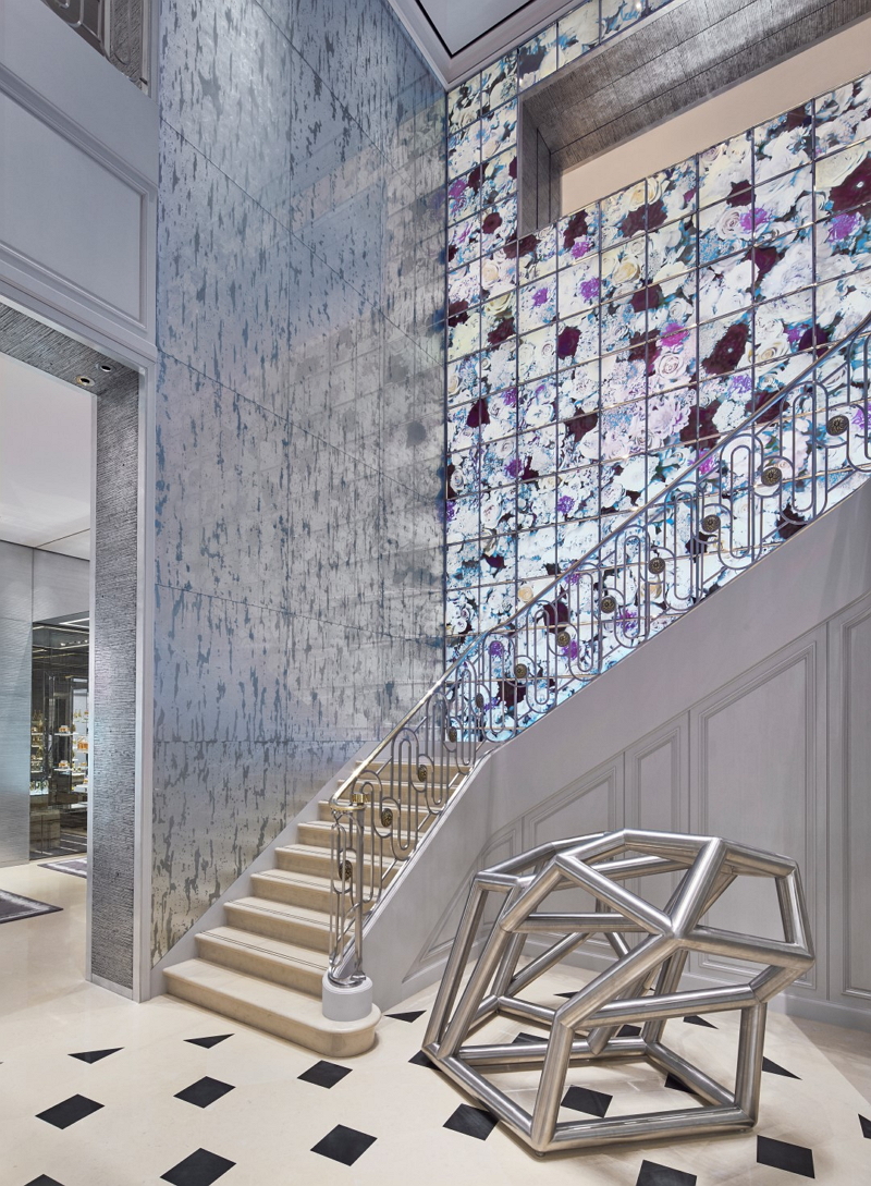 Dior 北京旗艦店，店內空間。