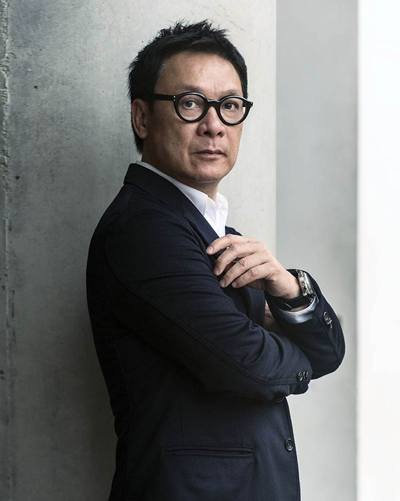 梁志天,擅長將亞洲文化及藝術融入設計，作品有香港Yoo Residence、天匯、香港W酒店星宴中餐廳、倫敦香格里拉大酒店等。