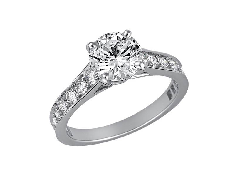 Cartier Set For You訂製系列，Solitaire 1895戒台／主石備有0. 30~3.99克拉鑽石可供選擇／約NTD147,000起。