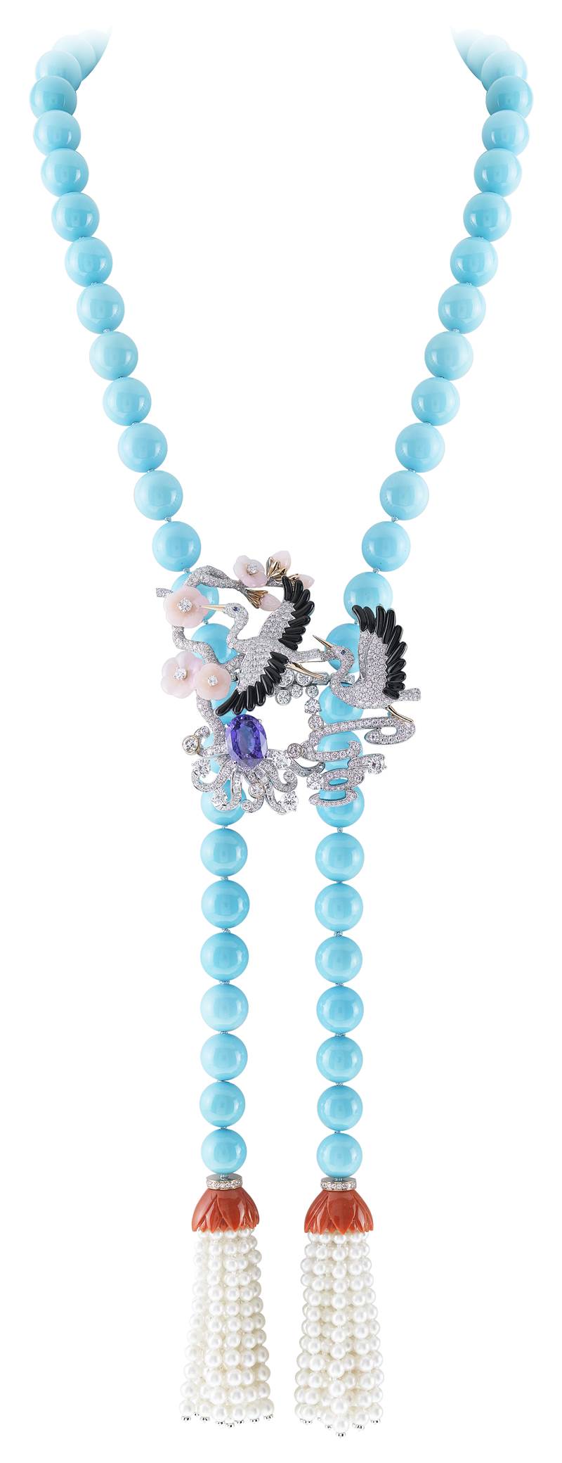 Van Cleef & Arpels Cigogne將象徵不朽長壽與送子的白鸛，設計成長項鍊和可拆卸式胸針。