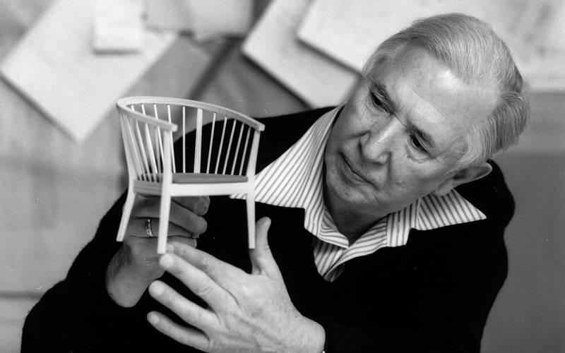 設計師Hans J. Wegner。
