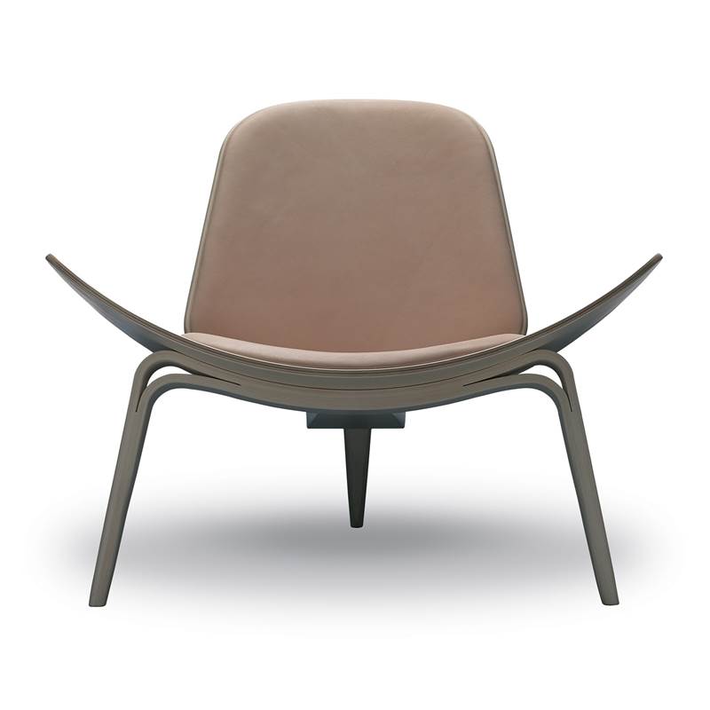CH07又名Shell Chair，是Wegner、甚至是丹麥設計的創作代表。