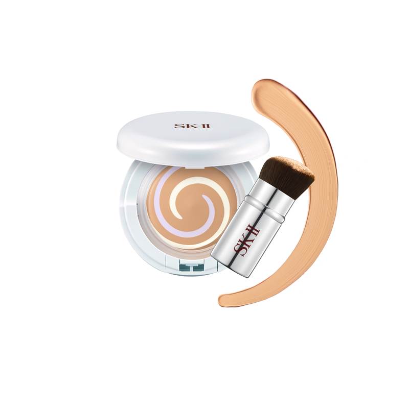 SK-II 超肌因鑽光透亮粉凝霜組(粉蕊+粉盒+刷具)／NTD2,880。