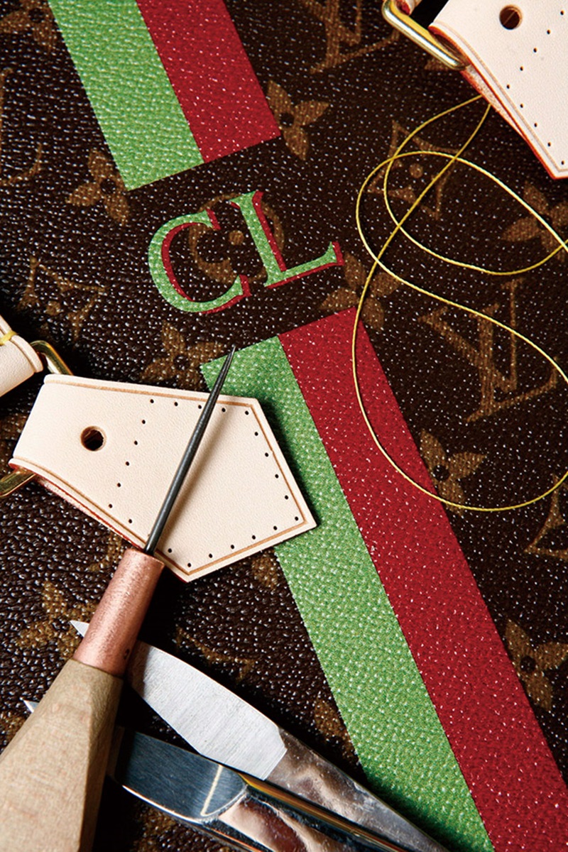 LOUIS VUITTON　Mon Monogram 服務，為顧客訂製獨一無二的專屬提袋。
