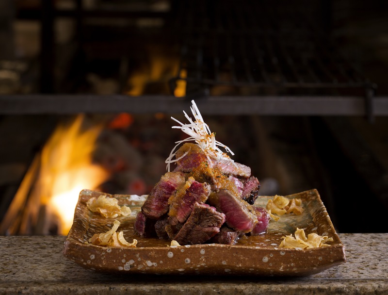 rib eye steak with wafu sauce and garlic crisps