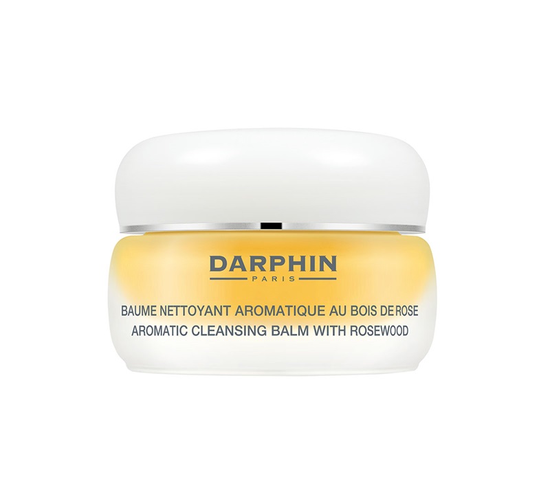 DARPHIN 花梨木按摩潔面膏／40ml／NTD1,700 純手工製造，將卸妝、潔膚和按摩三效合一，透過按摩能幫助肌膚達到更深層的清潔效果。