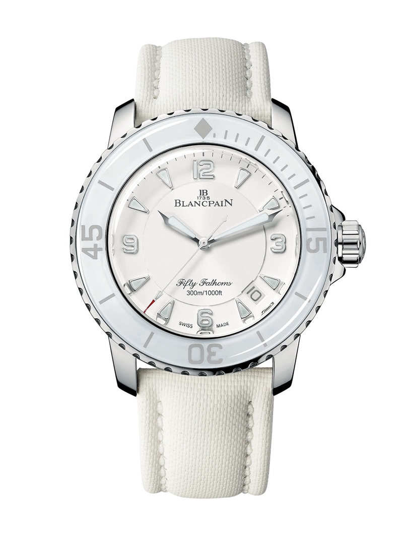 Blancpain寶鉑錶 Fifty Fathoms Automatique五十噚潛水錶，自動上鍊機芯、不銹鋼錶殼、時分秒顯示、日期窗、45mm、防水深度300米。