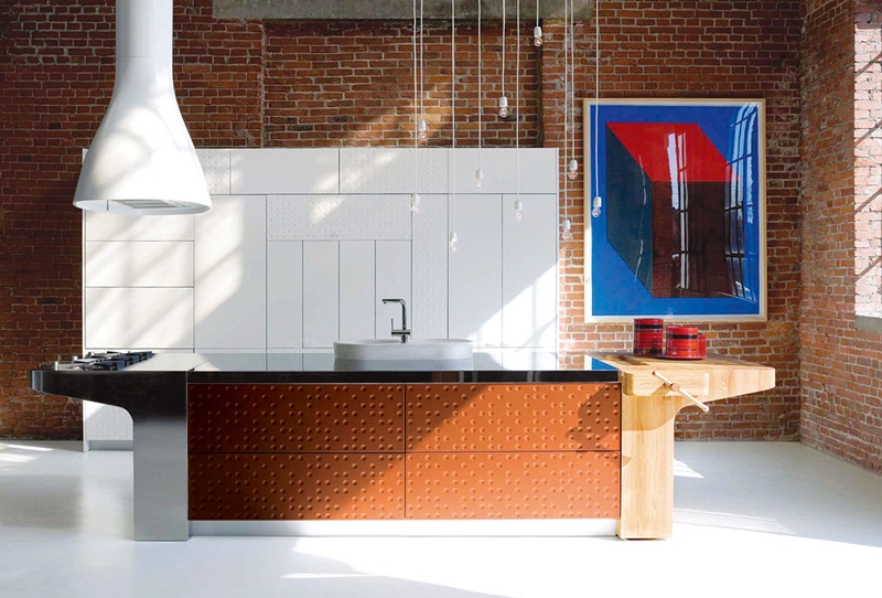 Alfredo Häberli 依據當代廚房對合理性與功能性的需求而設計的Mesa系列。