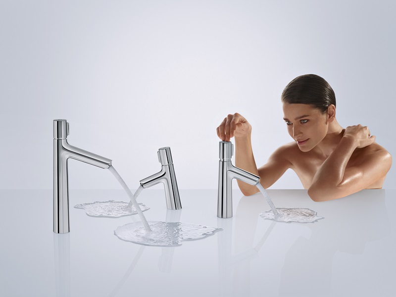 Hansgrohe貼心觸碰感應式的龍頭，提供溫潤的衛浴用水模式。