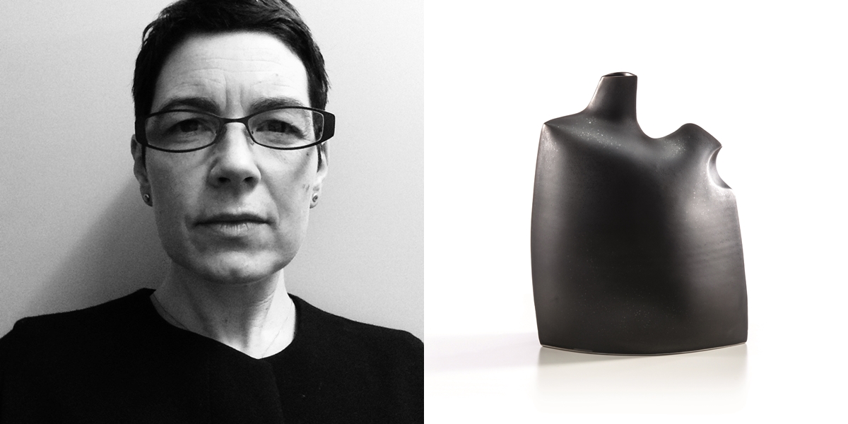 Sara Flynn，英國
Sara Flynn，1971年出生在科克，是一名以貝爾法斯特為基地的陶瓷藝術家。她先入讀家鄉設計學院Crawford College of Art & Design，並隨即開展了其以白瓷雕塑器皿為本的藝術生涯，其作品更成為多個國際公共及私人永久收藏品。
《Esker Vessel》，瓷器，12 x 22 x 29 cm，2016年，一個別具標誌性形態的陶器，經過切割、重新組裝及噴塗上釉的工序，試圖以精緻的顏色和形狀，探索高溫瓷器所獨有的體積、形態及美學特質。