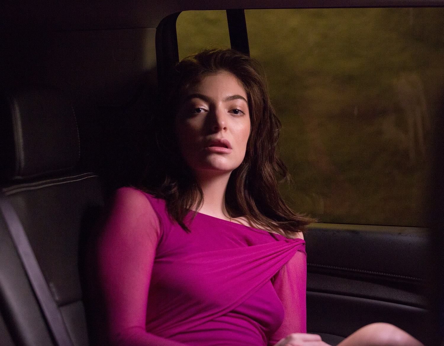 睽違4年，Lorde釋出全新單曲〈Green Light〉