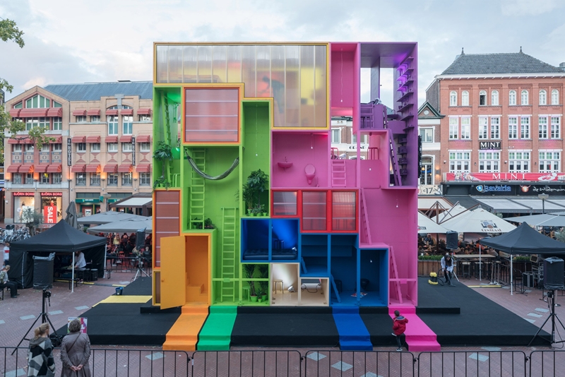 荷蘭未來彩色概念旅館，你想住進哪一個顏色裡？