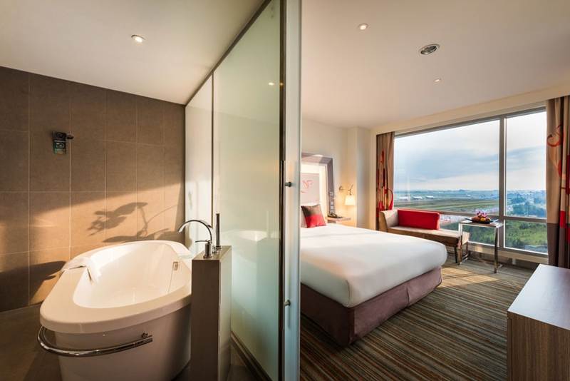 台北諾富特華航桃園機場飯店 Novotel Taipei Taoyuan International Airport。