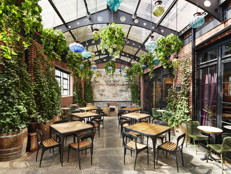 Photo credit is: Annie Schlechter.／The Ludlow Hotel