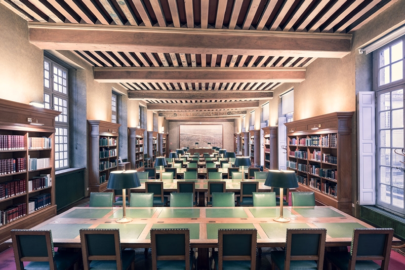 巴黎歷史圖書館（Bibliothèque Historique de Paris），位於法國巴黎。