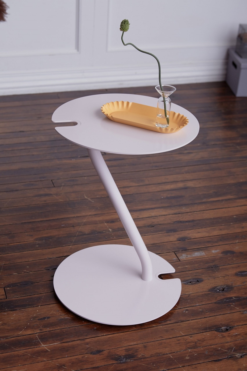 百合邊桌（The Lily Table）／Good Thing。
