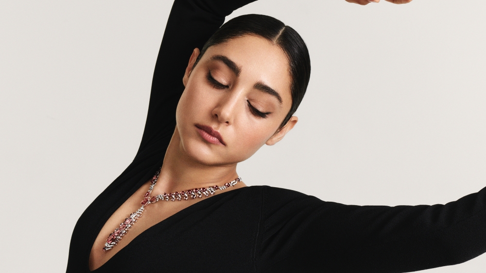 卡地亞推全新Sixième Sens頂級珠寶系列！品牌代言人格什菲‧法拉哈尼完美詮釋