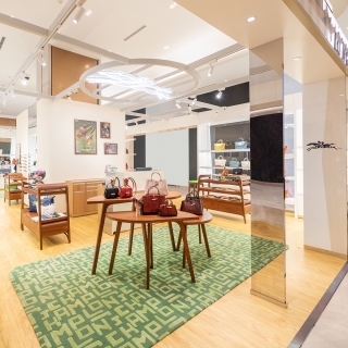 非常巴黎的空間設計！全新LONGCHAMP RISE形象概念店落腳高雄！