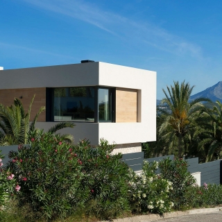 【#Good Design】地中海石木堆砌出的現代科技宅  馬略卡大島上的Twe...