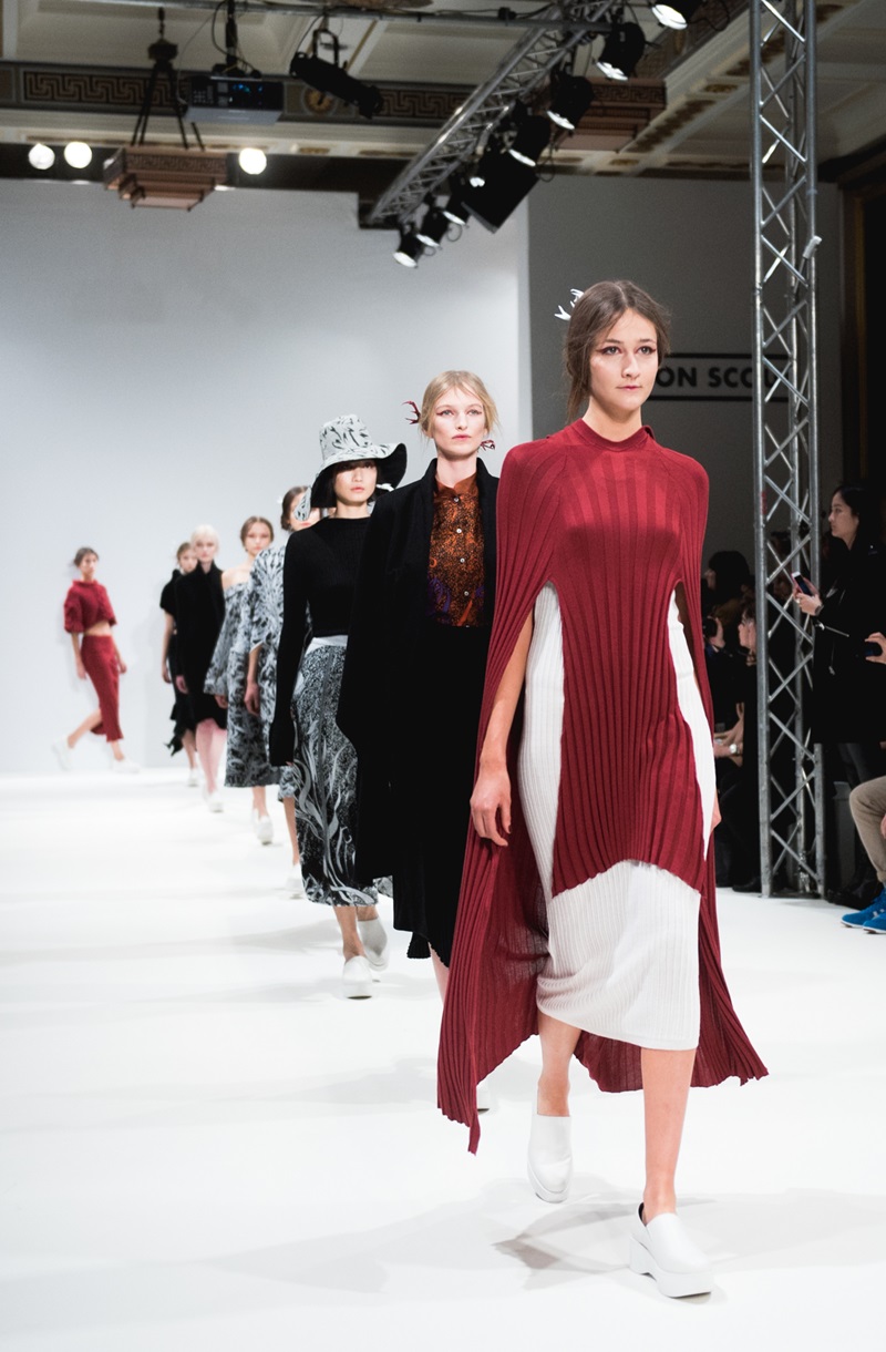 APUJAN AW15秋冬時裝秀現場
