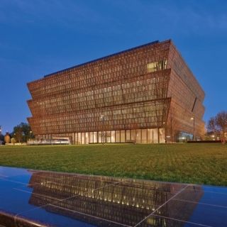 美國國家歷史博物館：華盛頓的壯觀工藝建築美學