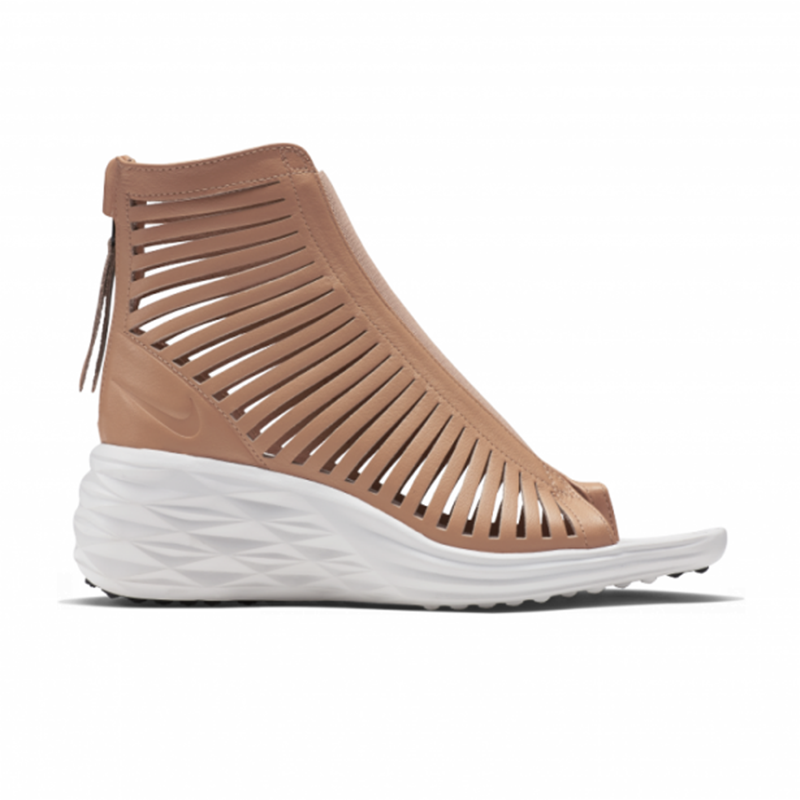 Nike Lunarsandiator Sandal NT$3,000