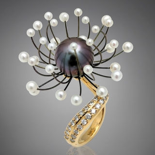 【#Jewelry】珠寶設計也是我的調色盤：由藝術家...