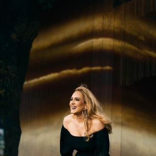 國際巨星Adele低調時尚重返舞台，倫敦BST海德公園音樂節展現Adele式風格