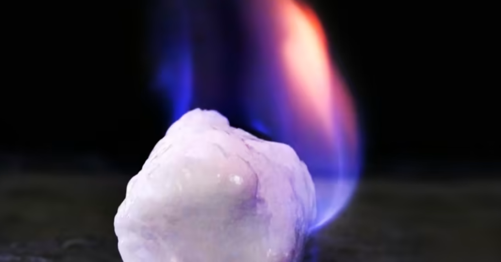 【#Energy】儲量超多又乾淨！固態瓦斯「可燃冰」真有那麼讚？兩分鐘內讓你瞬間全懂！