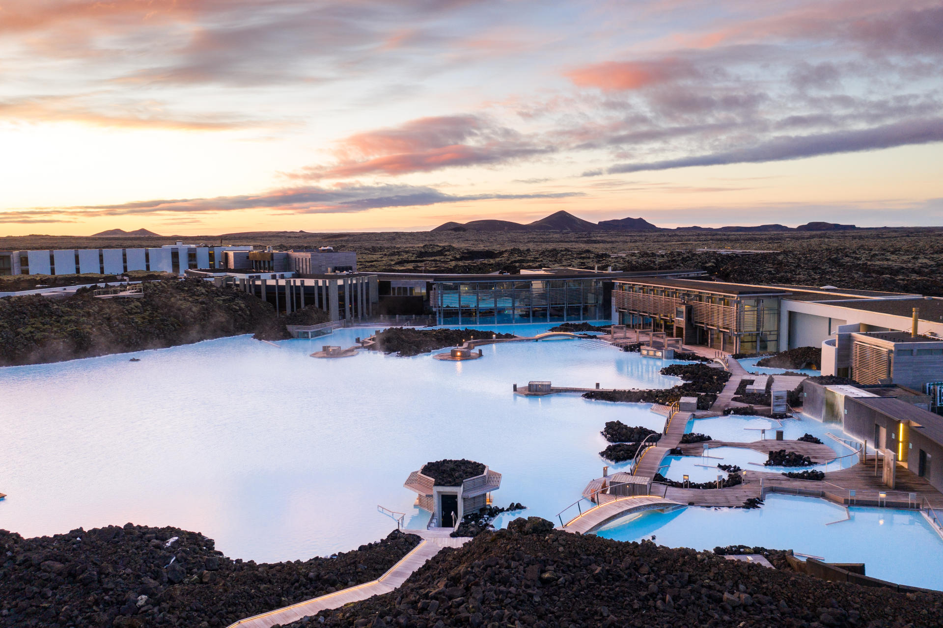 【#Travel】世界綠色酒店選：冰島藍色天堂！The Retreat at Blue Lagoon Iceland酒店以火山地熱發電、和壯闊自然共生