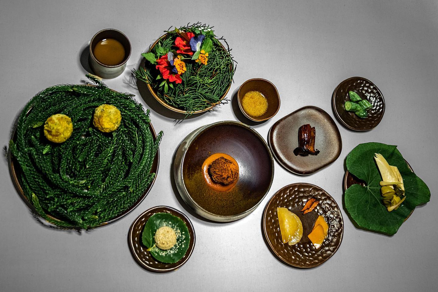 【#Gourmet】採用峇里島豐富生態系裡的鮮美食材，印尼可持續餐廳Locavore NXT歷經整頓將再次開業，靠再生能源供電並開闢永續農場