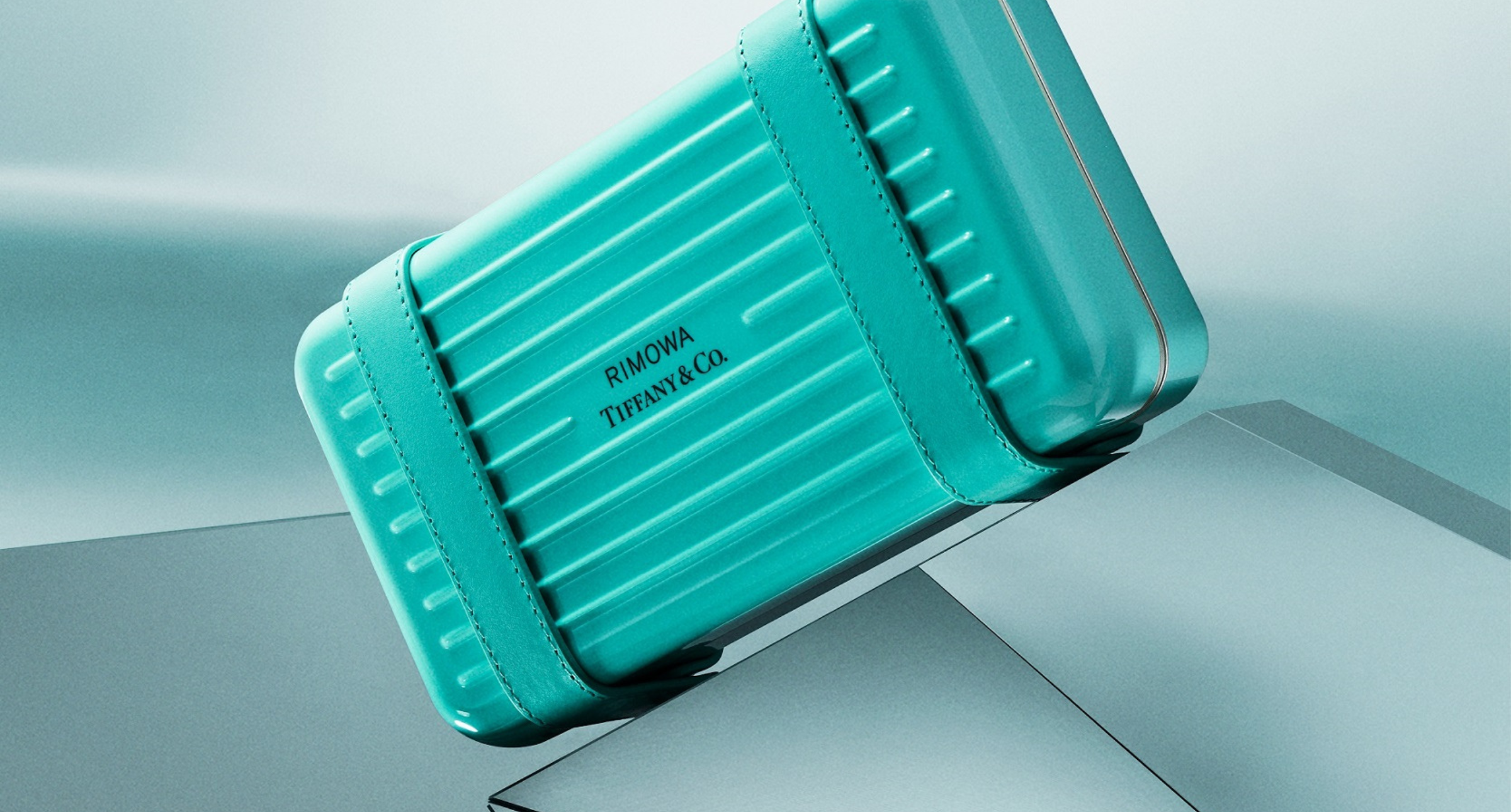 【#Private Choice】有沒有看過這樣的RIMOWA?限量新款「摯愛箱隨」注入Tiffany Blue®色調更添浪漫時尚感