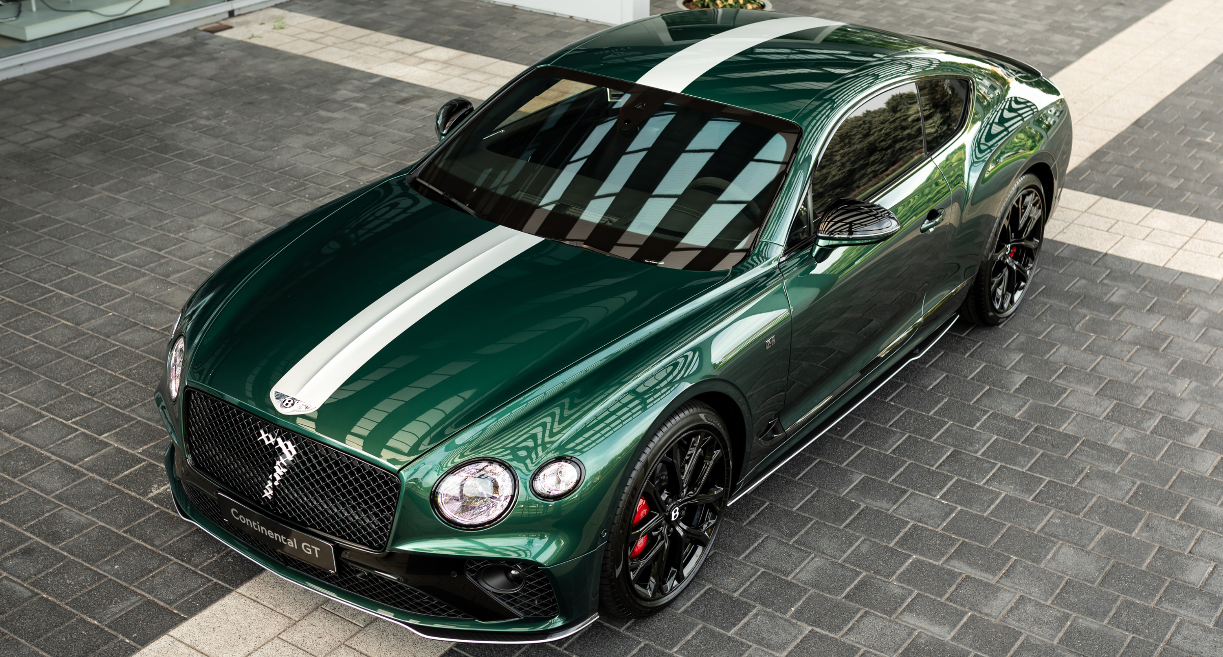 【#Car】Bentley Continental GT新系列賽車效能非凡，時尚外觀致敬24小時經典賽事