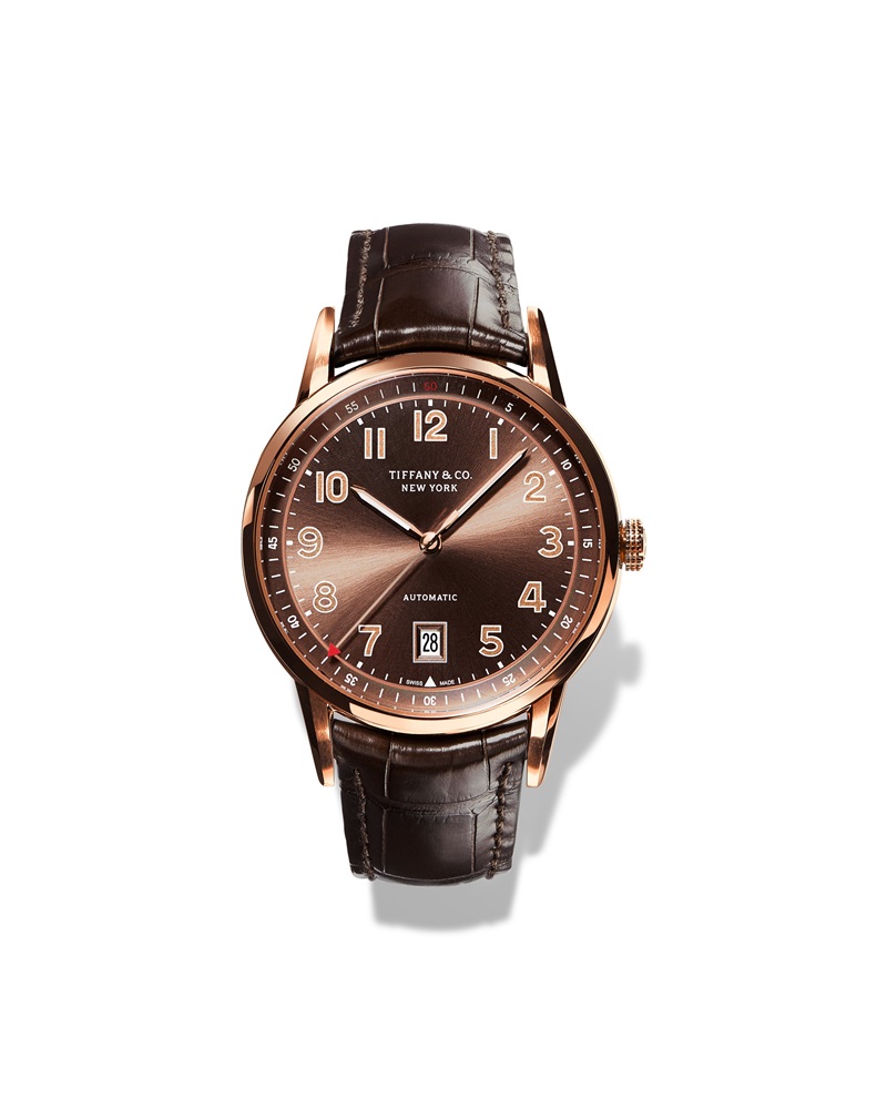 Tiffany - CT60腕錶，18K玫瑰金，自動上鍊機芯，褐色錶盤，直徑40mm，時、分、秒針顯示，搭配褐色鱷魚皮錶帶。NT$420,000
