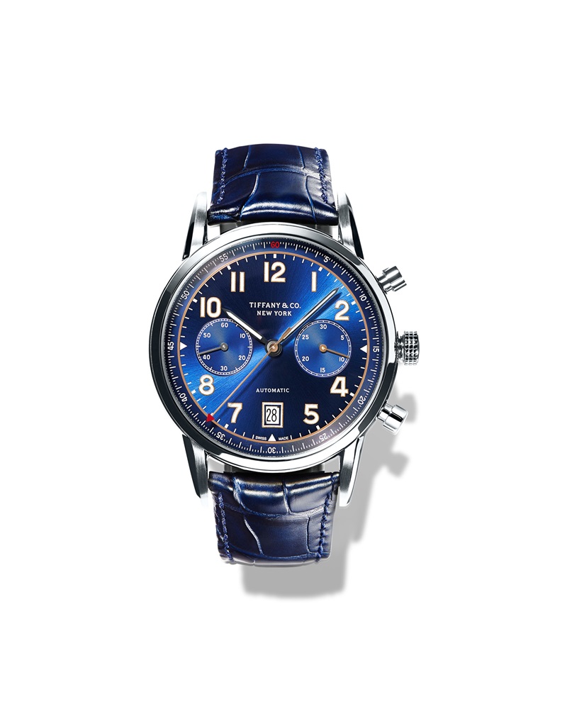 Tiffany - CT60自動計時碼錶，自動上鍊機芯，藍色太陽紋理錶盤，直徑42mm，搭配藍色鱷魚皮錶帶。NT$236,000