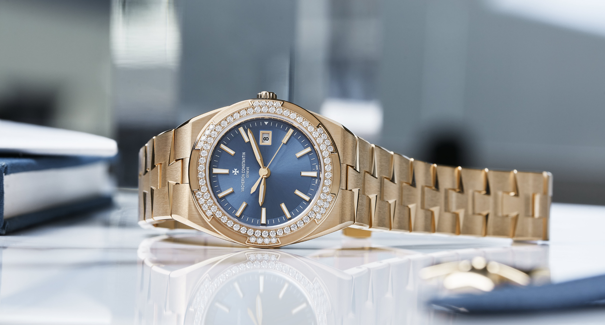 【#Watch】Vacheron Constantin  全新OVERSEAS系列女錶，玫瑰金&鑽石璀璨展現女性優柔堅毅