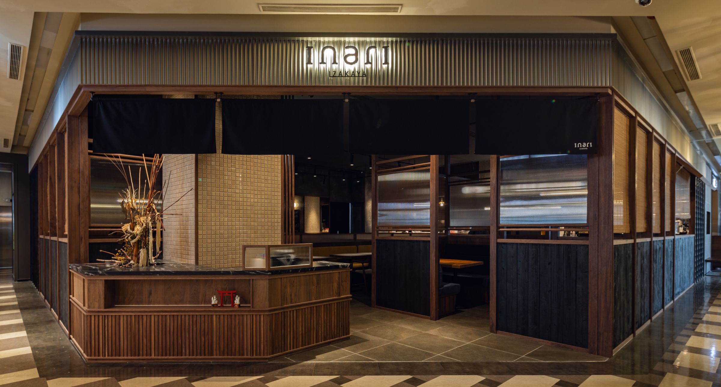 【#Gourmet】亞洲50最佳餐廳名廚打造餐酒新聚點，inari 現代居酒屋點亮台北夜生活