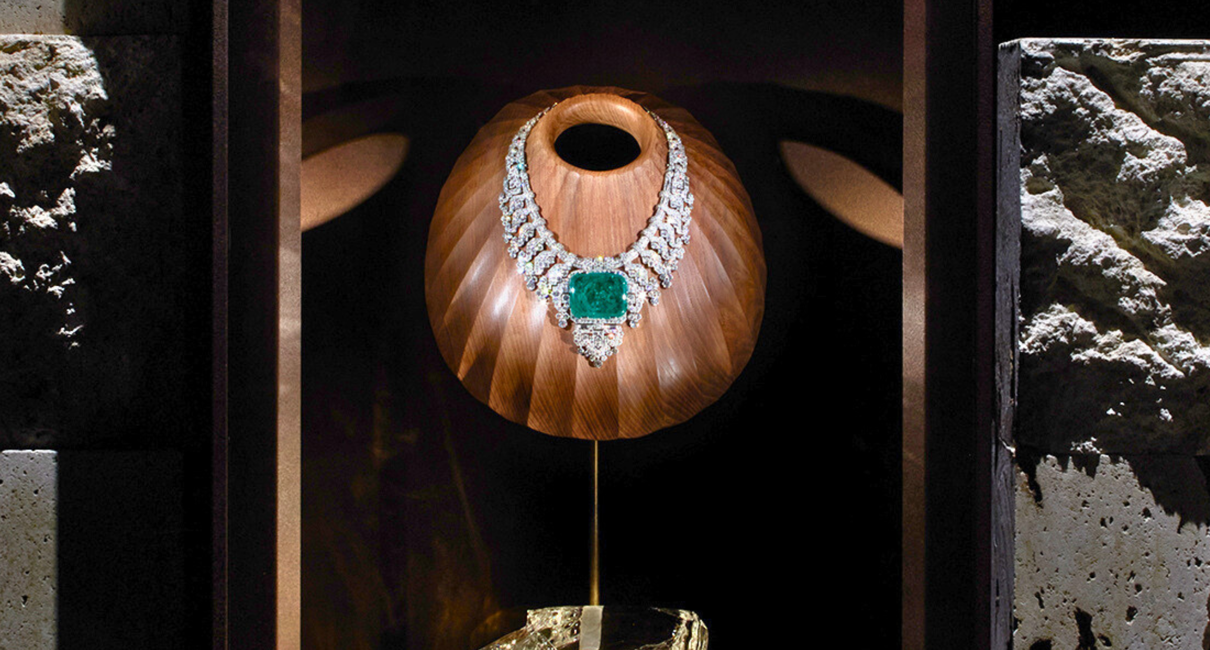 【#Jewelry】卡地亞「時之結晶」珠寶展首爾登場，從百件寶石巨作縱觀時間刻度
