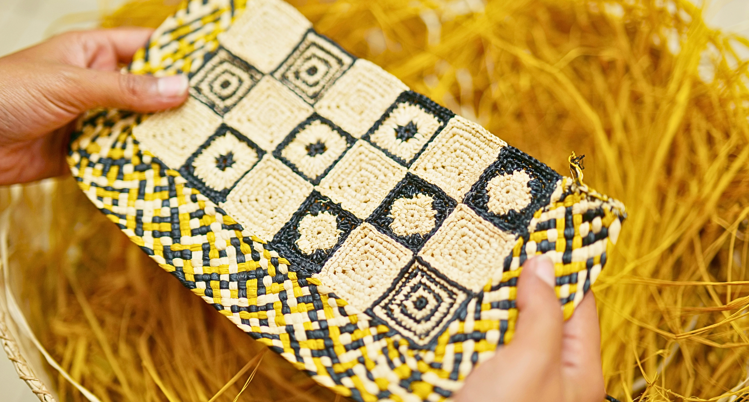 【#Trends】FENDI「hand in hand」計畫前進馬達加斯加， Baguette包交織工藝傳承