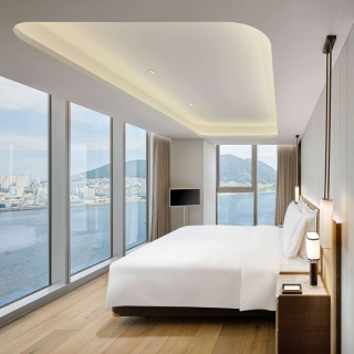 跨年去哪玩？盤點四處欣賞絢爛夜景的海外旅宿，展開優雅的跨年旅程