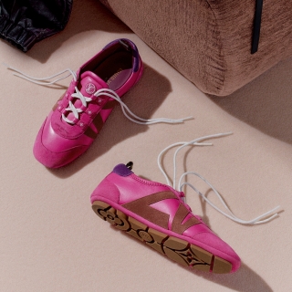 Louis Vuitton全新Sneakerin...