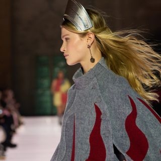Louis Vuitton 2026年早春女裝系列，...