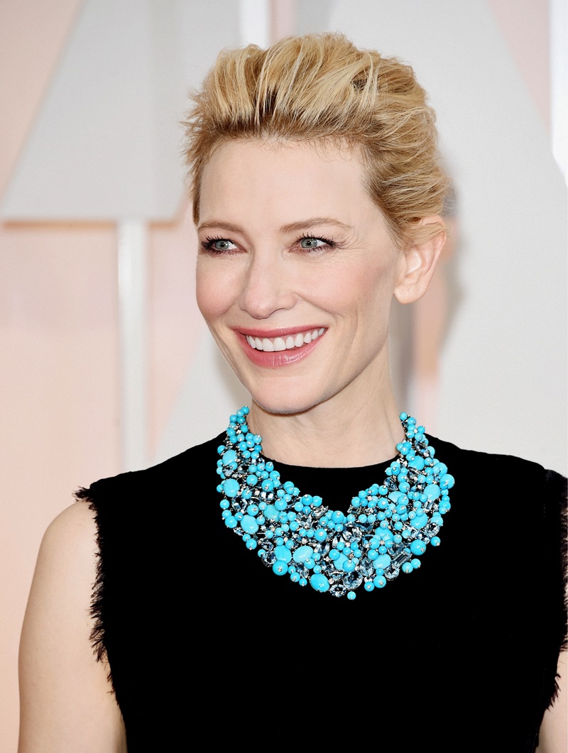 凱特布蘭琪(Cate Blanchett)配戴Tiffany珠寶閃耀2015奧斯卡金像獎頒獎典禮。